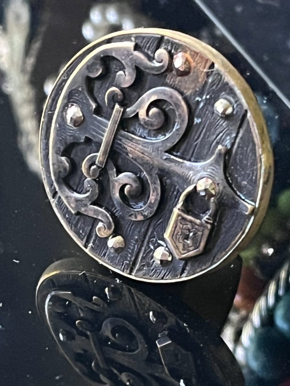 Vintage Brass Medieval Door Lock Padlock Ring Adjustable Size 8
